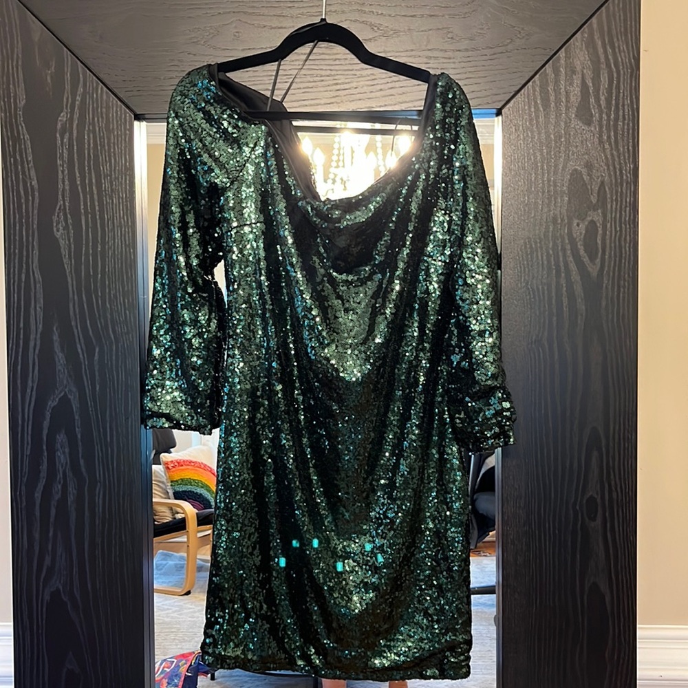 3X green sequined mini dress